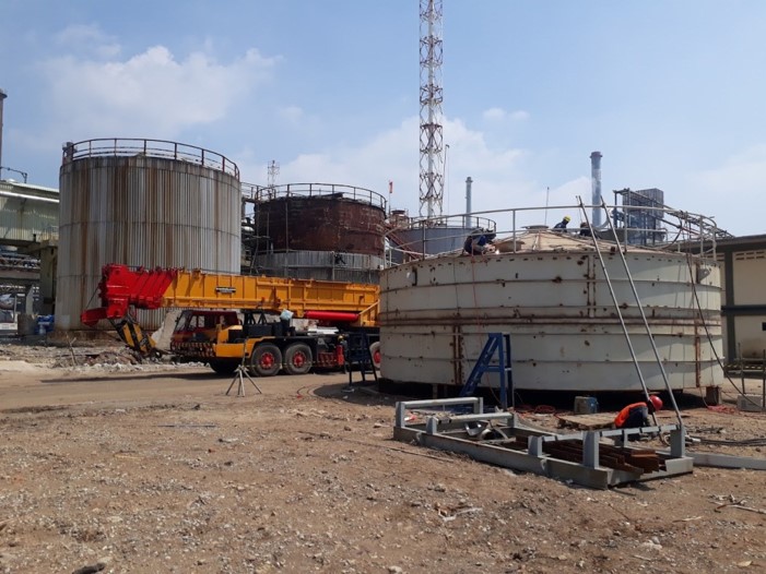 Proyek tangki industri